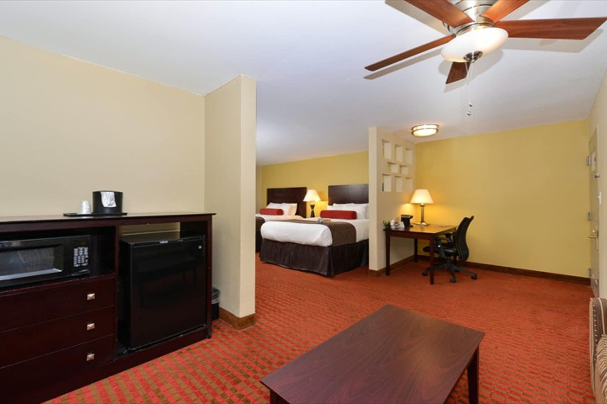 Quality Suites Nashville Airport Ngoại thất bức ảnh