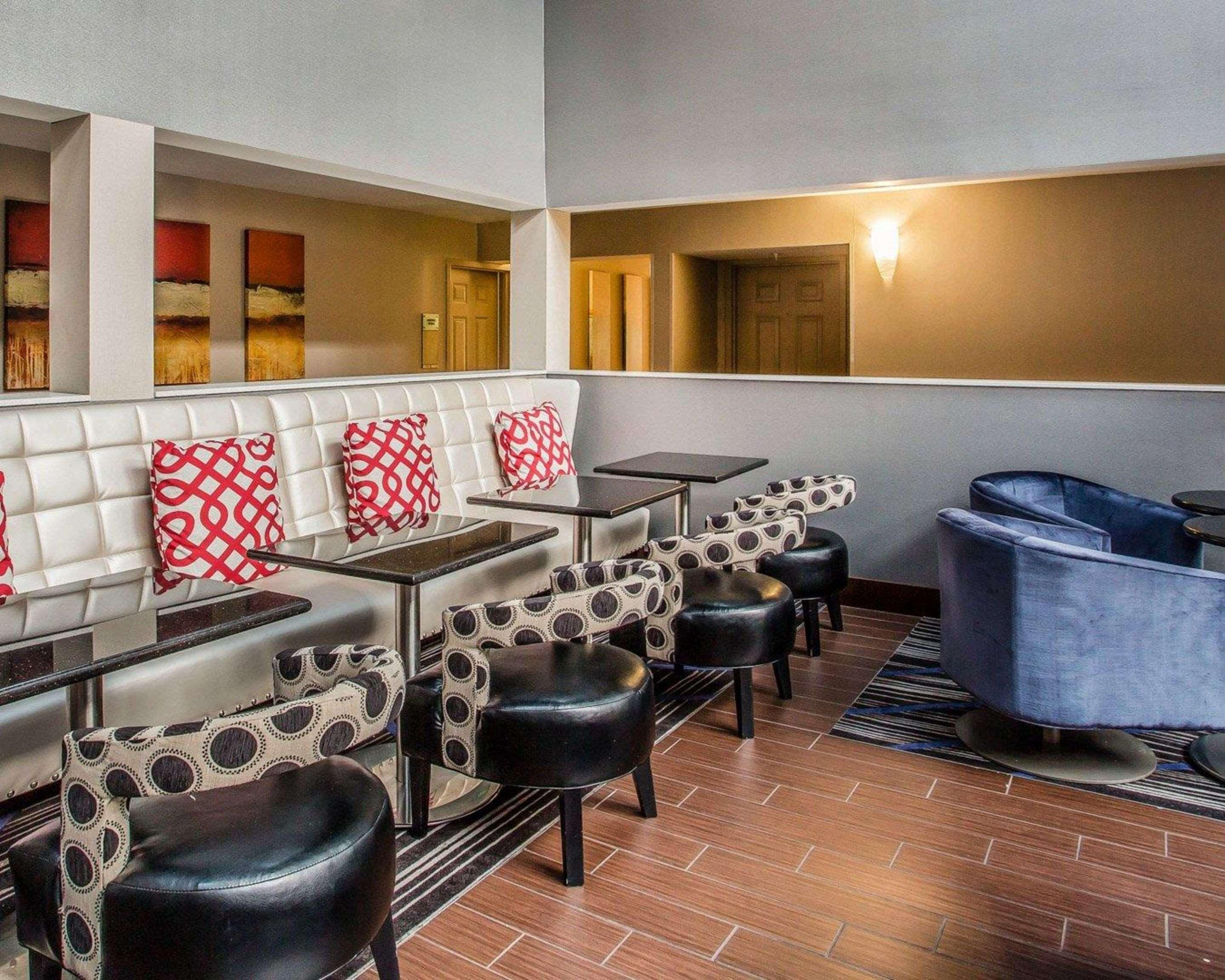 Quality Suites Nashville Airport Ngoại thất bức ảnh