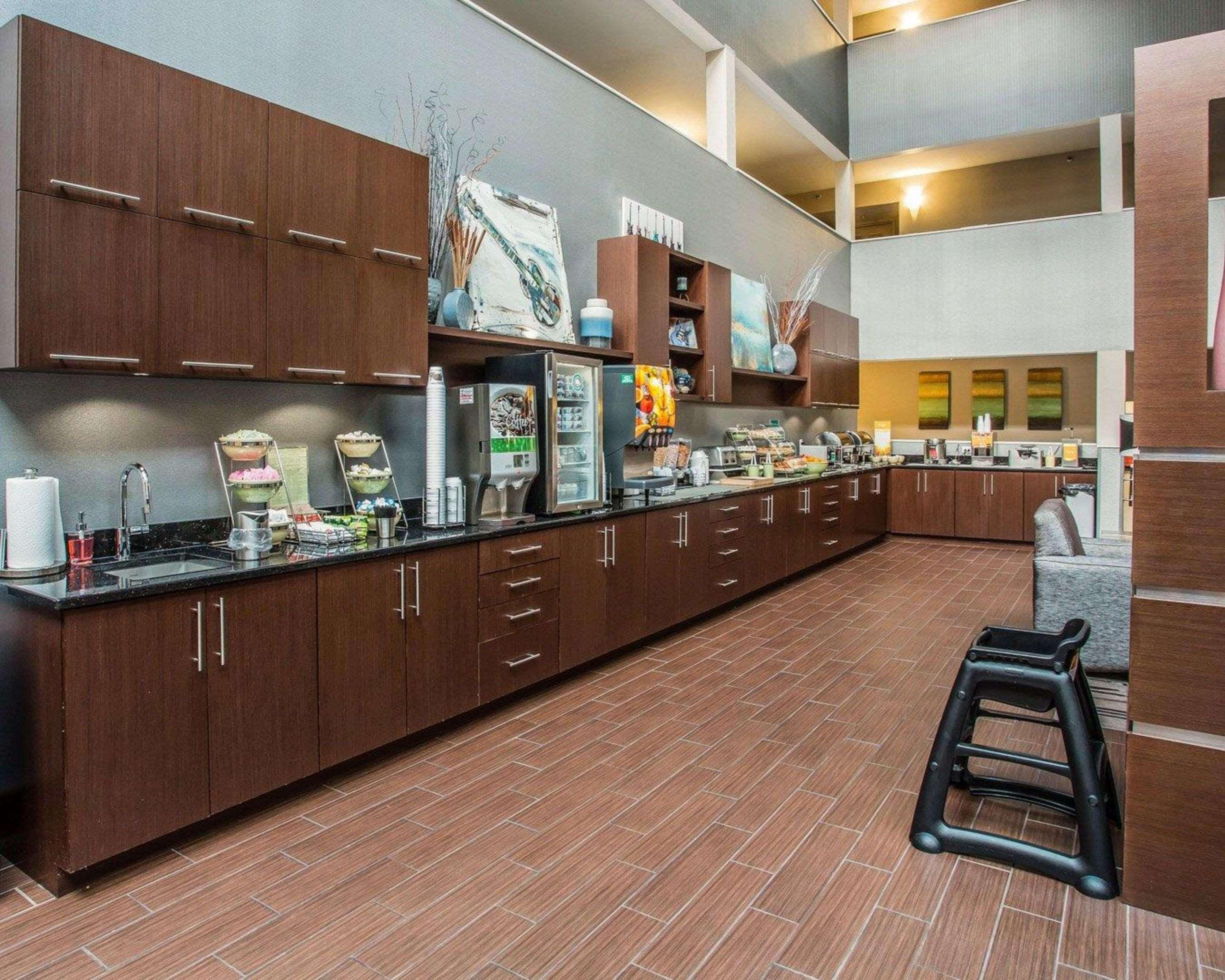 Quality Suites Nashville Airport Ngoại thất bức ảnh