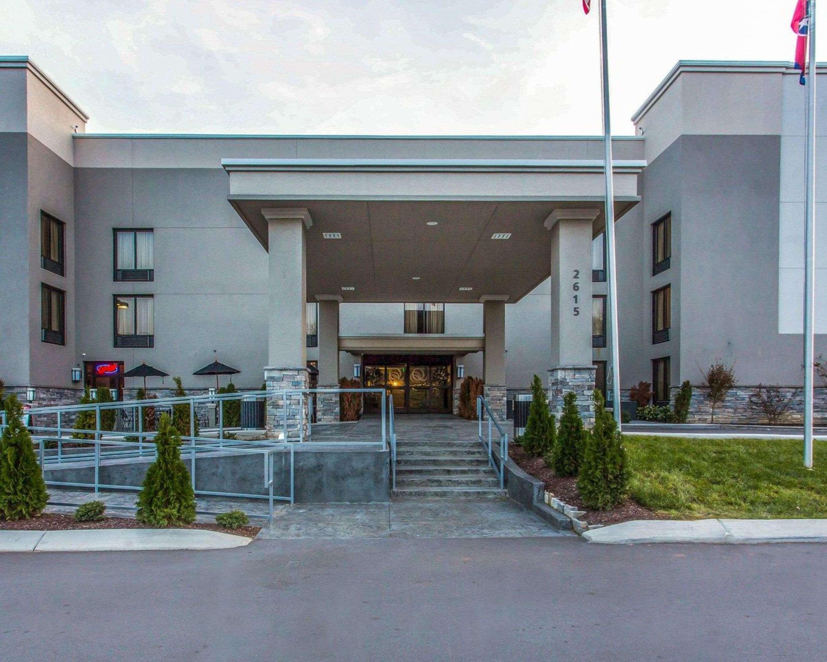 Quality Suites Nashville Airport Ngoại thất bức ảnh