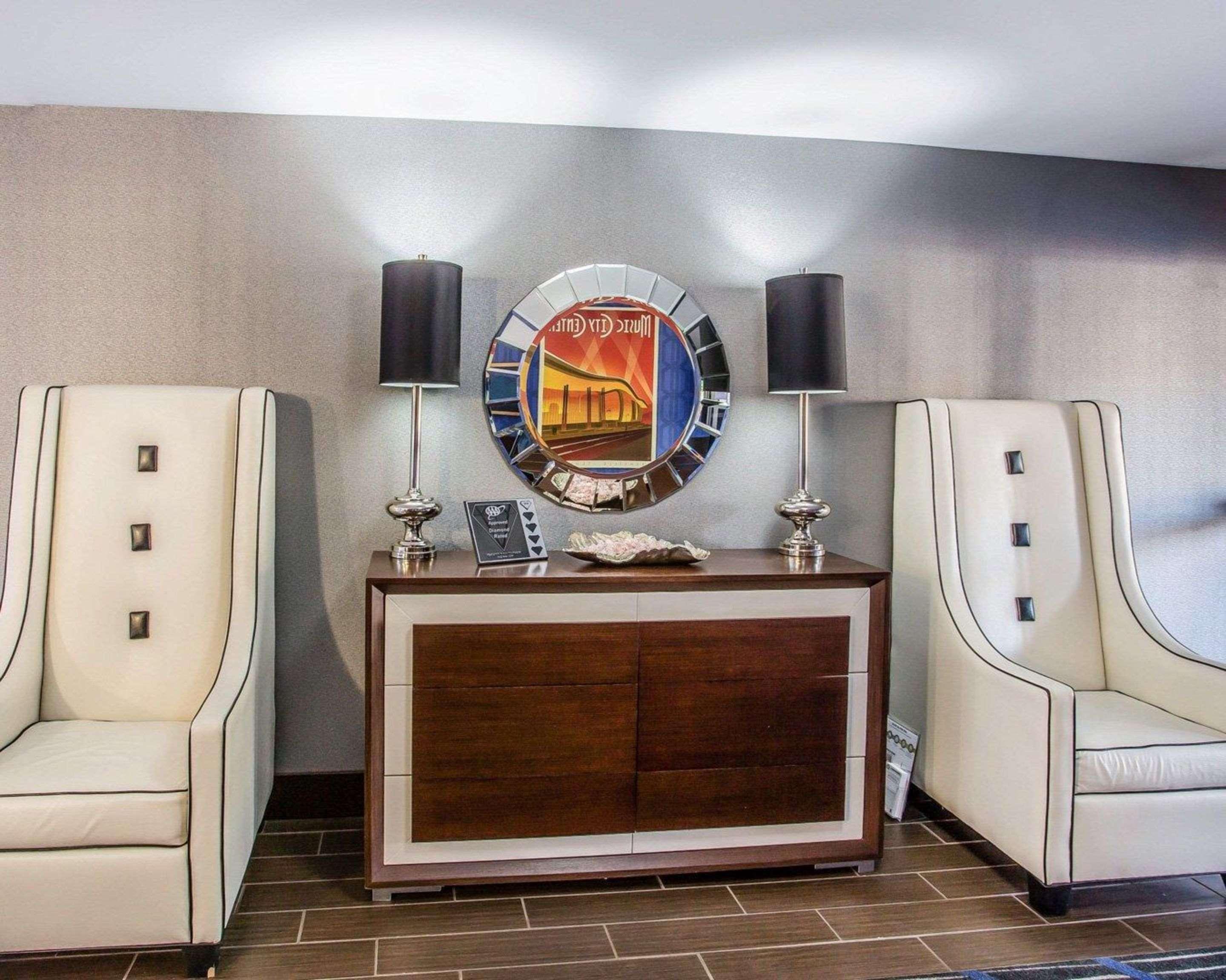 Quality Suites Nashville Airport Ngoại thất bức ảnh